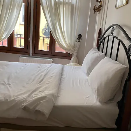 Fatih Balatta Pink 3 Apartamento *